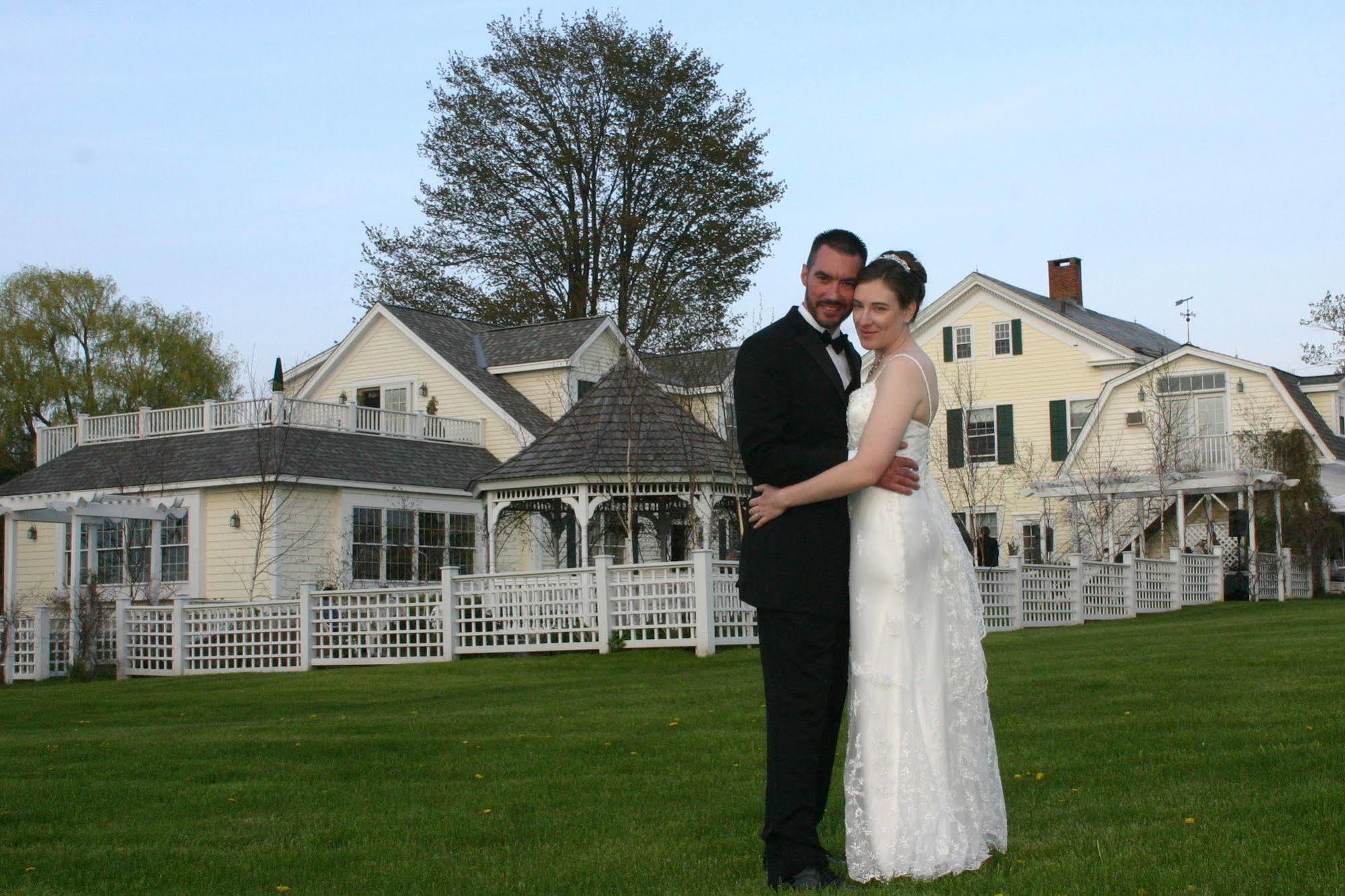 Strong House Inn Vergennes Exterior photo